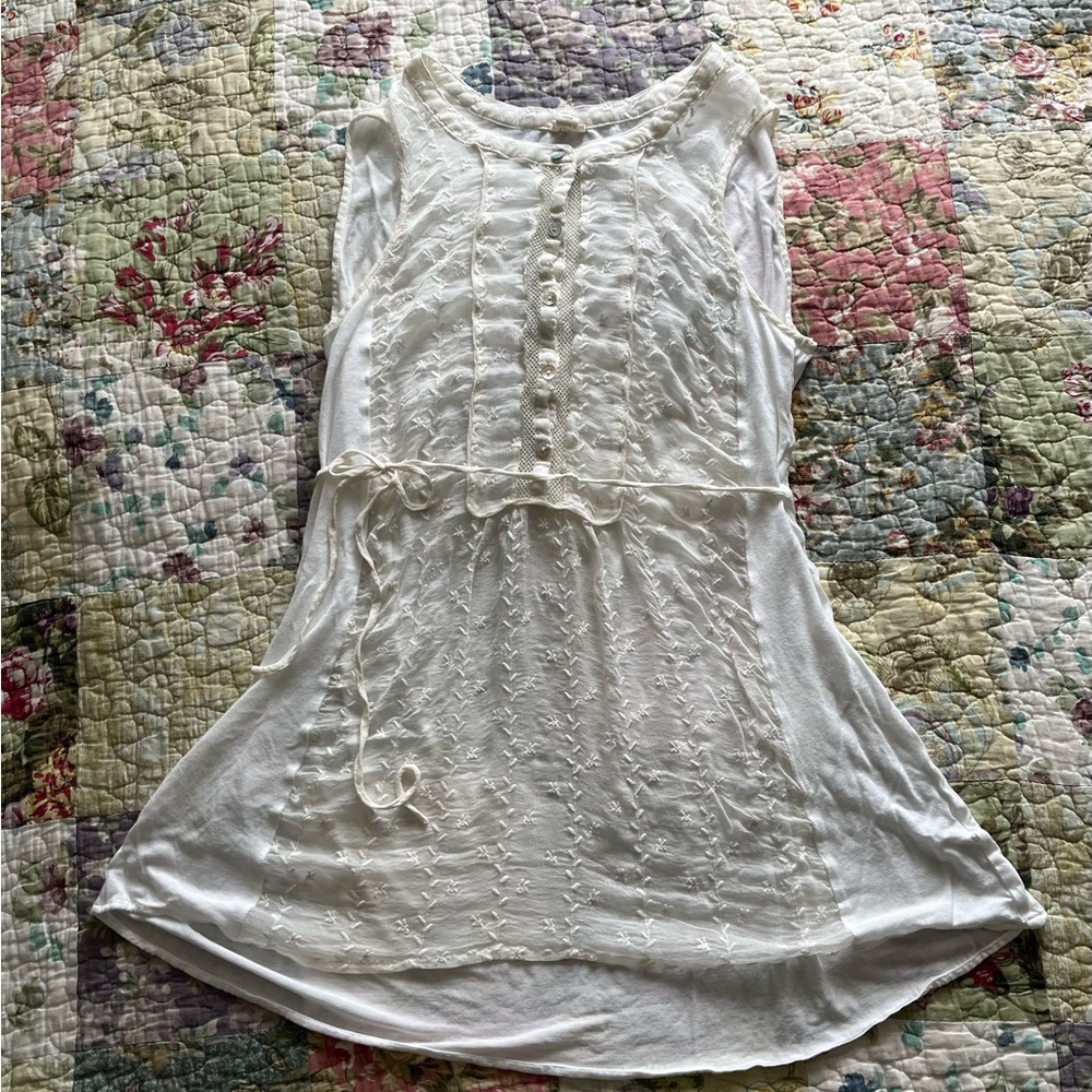 Anthropologie “Tiny” off white tunic